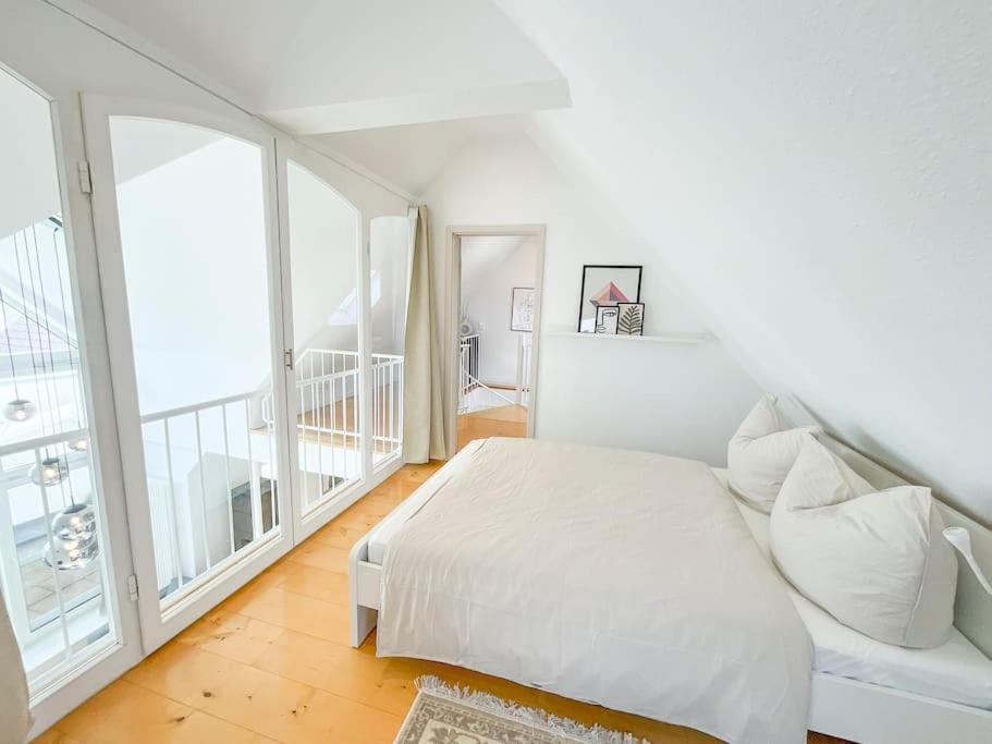 Ferienwohnung Kaiserblick Иринген Экстерьер фото